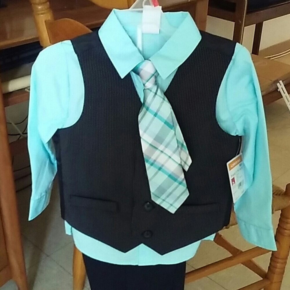 2T Toddler 4 piece Suit